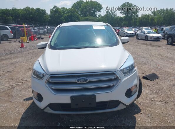 1FMCU9G95KUA65590 2019 FORD ESCAPE White ხელსაწყოთა პანელის ხედი