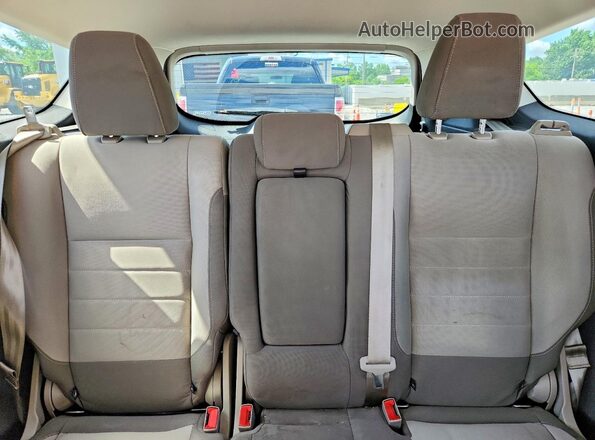 1FMCU9G96GUB55063 2016 FORD ESCAPE Red Rear seats view