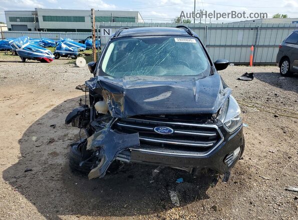 1FMCU9G97HUB87764 2017 FORD ESCAPE Черный Вид спереди