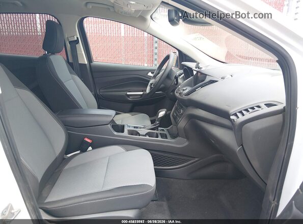 1FMCU9G97KUB89005 2019 FORD ESCAPE White Front interior view