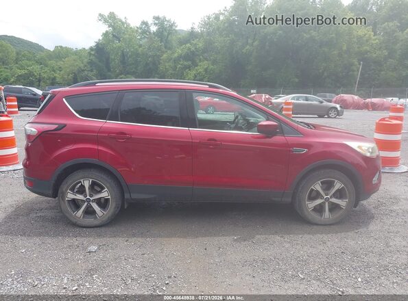 1FMCU9G98HUB98918 2017 FORD ESCAPE Red Vista interior trasera