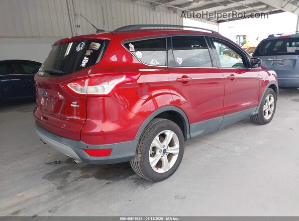1FMCU9G99GUC83460 2016 FORD ESCAPE Красный Задняя правая четверть