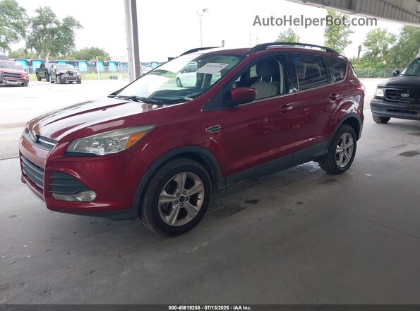 1FMCU9G99GUC83460 2016 FORD ESCAPE Красный Передняя левая четверть
