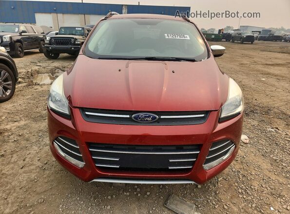 1FMCU9G9XGUB56328 2016 FORD ESCAPE Red Widok z przodu