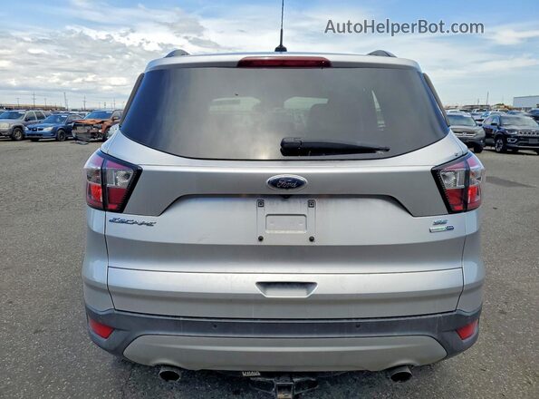 1FMCU9G9XHUE30452 2017 FORD ESCAPE Silver Вид ззаду