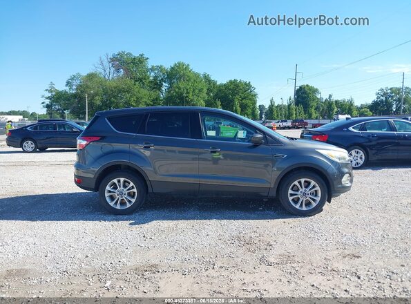 1FMCU9GD0HUA41274 2017 FORD ESCAPE Серый Вид задней части салона