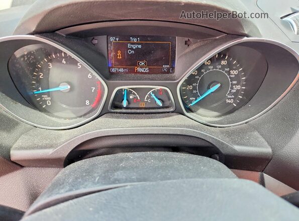 1FMCU9GD0HUA45003 2017 FORD ESCAPE White ხელსაწყოთა პანელის ხედი