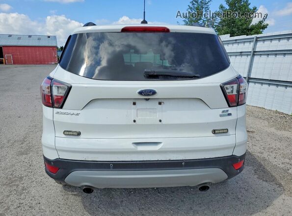 1FMCU9GD0HUA70967 2017 FORD ESCAPE White უკანა ხედი