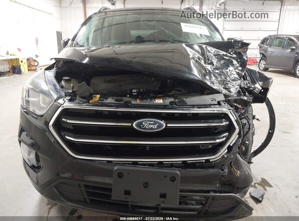 1FMCU9GD0HUB42007 2017 FORD ESCAPE Black Front view