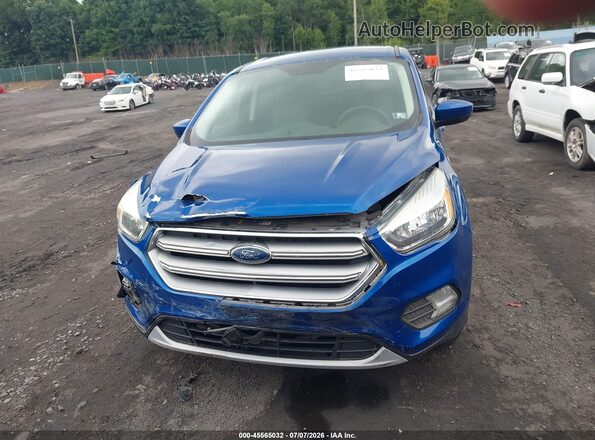 1FMCU9GD0HUD90712 2017 FORD ESCAPE Синий Вид щитка приборов