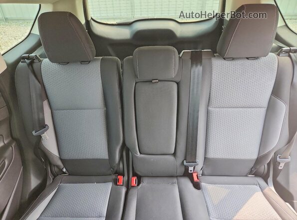 1FMCU9GD0JUA03789 2018 FORD ESCAPE Blue Vista de los asientos traseros