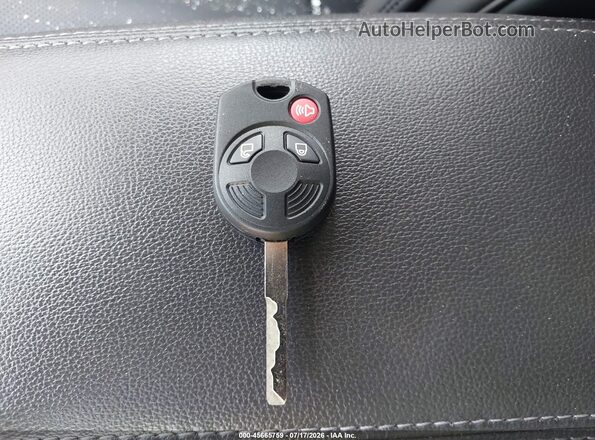 1FMCU9GD0JUA15327 2018 FORD ESCAPE White Widok deski rozdzielczej