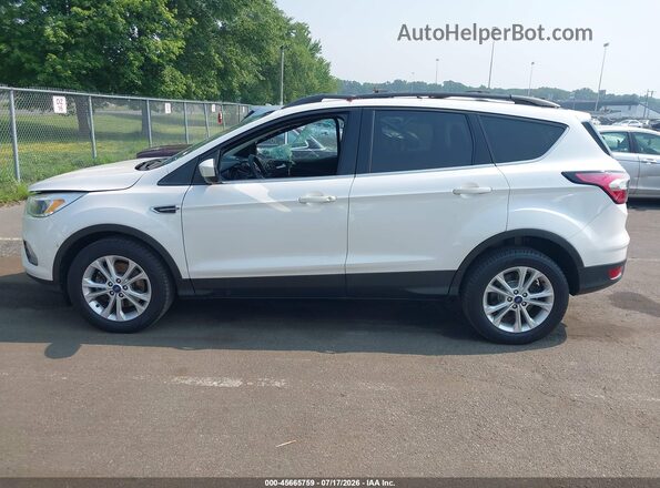 1FMCU9GD0JUA15327 2018 FORD ESCAPE White Widok wnętrza 360 stopni