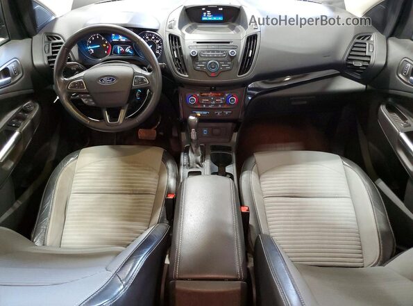 1FMCU9GD0JUA72093 2018 FORD ESCAPE Синий Вид панели приборов