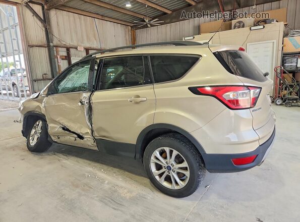 1FMCU9GD0JUB10891 2018 FORD ESCAPE Gold Trasero izquierdo