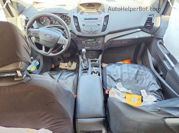 1FMCU9GD0JUB78575 2018 FORD ESCAPE Черный Вид панели приборов