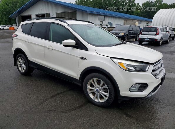 1FMCU9GD0JUC24485 2018 FORD ESCAPE White Front right