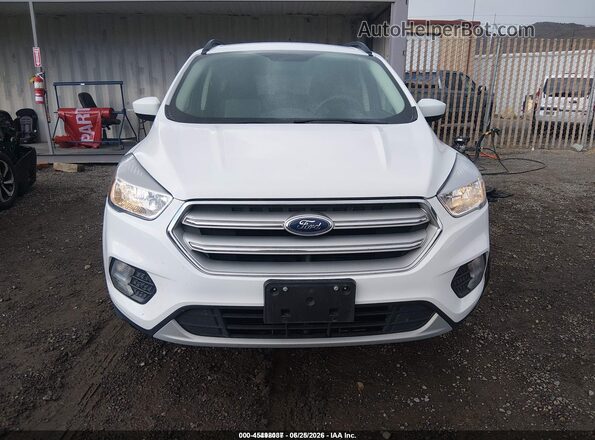 1FMCU9GD0JUD08791 2018 FORD ESCAPE White Սարքավորումների վահանակի տեսք