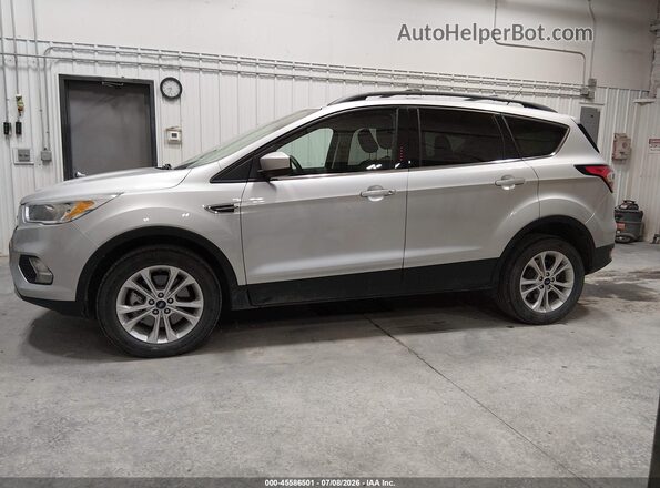 1FMCU9GD0JUD08922 2018 FORD ESCAPE Silver Widok wnętrza 360 stopni