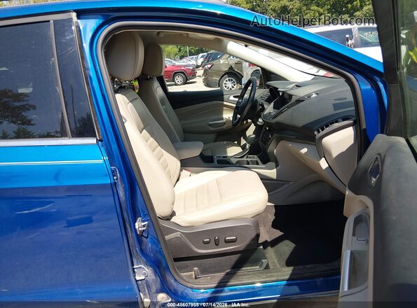 1FMCU9GD1HUC01260 2017 FORD ESCAPE Blue წინა სალონის ხედი