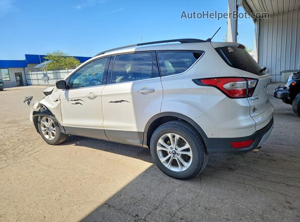 1FMCU9GD1JUA90151 2018 FORD ESCAPE White Rear left
