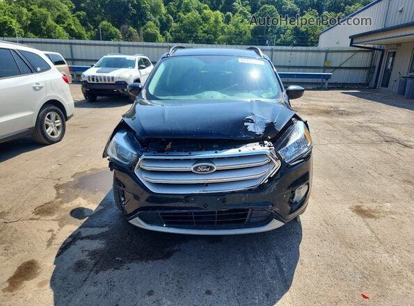 1FMCU9GD1JUB07627 2018 FORD ESCAPE Black Вид спереду