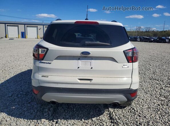 1FMCU9GD1JUC88342 2018 FORD ESCAPE Белый Вид сзади