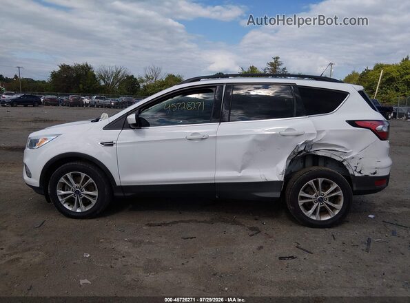 1FMCU9GD1JUC88454 2018 FORD ESCAPE White Панорамний вид салону 360°