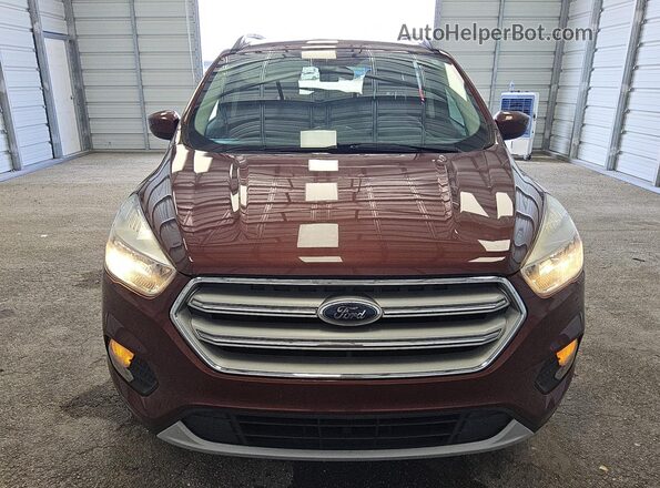 1FMCU9GD1JUC90821 2018 FORD ESCAPE Бордовый Панорамный вид салона 360°