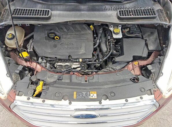 1FMCU9GD1JUC90821 2018 FORD ESCAPE Бордовый Вид задней части салона