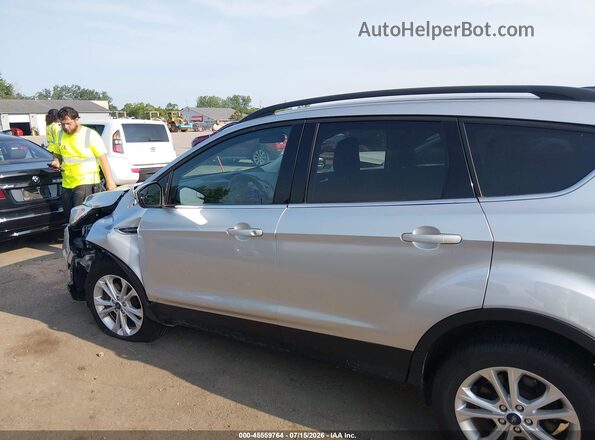 1FMCU9GD1JUD17810 2018 FORD ESCAPE Silver Widok wnętrza 360 stopni