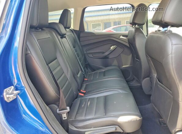 1FMCU9GD2HUA90797 2017 FORD ESCAPE Blue Вид задньої частини салону