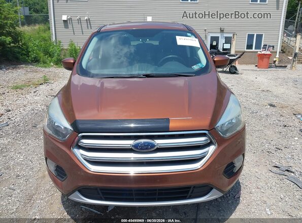 1FMCU9GD2HUB75784 2017 FORD ESCAPE Brown წინა ხედი
