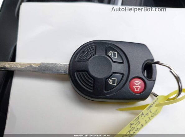 1FMCU9GD2HUE50375 2017 FORD ESCAPE Черный Вид панели приборов