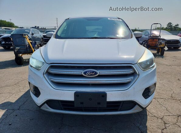 1FMCU9GD2JUA77666 2018 FORD ESCAPE White Front view