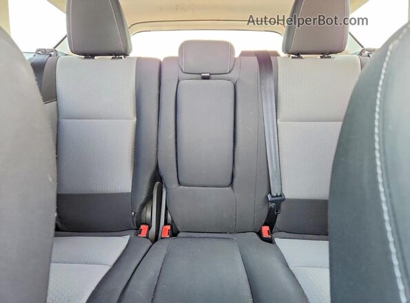 1FMCU9GD2JUA77666 2018 FORD ESCAPE White Rear seats view