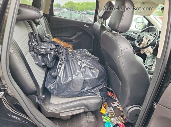 1FMCU9GD2JUB34450 2018 FORD ESCAPE Black Rear interior view