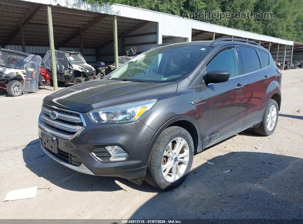 1FMCU9GD2JUB42743 2018 FORD ESCAPE Серый Передняя левая четверть