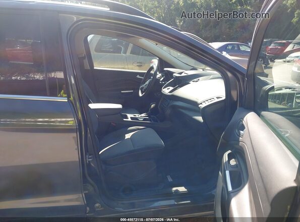 1FMCU9GD2JUB42743 2018 FORD ESCAPE Серый Вид салона спереди