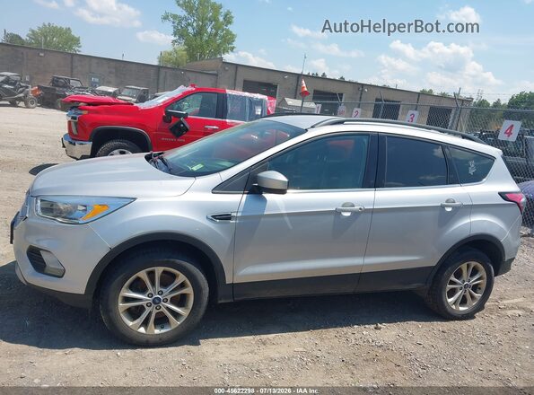 1FMCU9GD2JUD53621 2018 FORD ESCAPE Silver Widok wnętrza 360 stopni