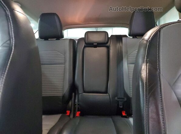 1FMCU9GD2KUA54681 2019 FORD ESCAPE Black Widok tylnych siedzeń