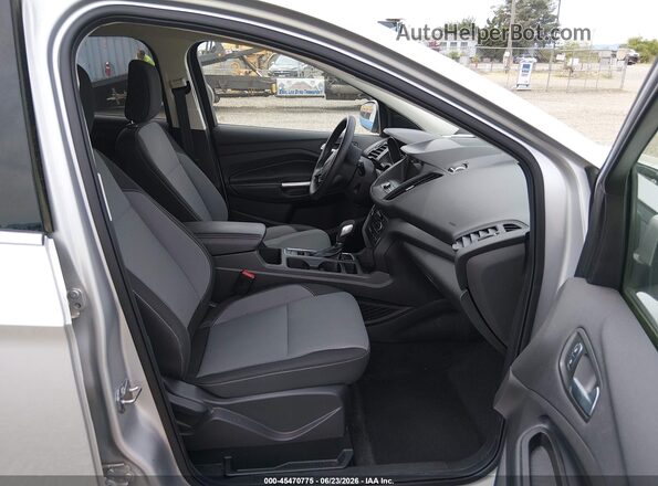 1FMCU9GD2KUA65812 2019 FORD ESCAPE Серебряный Вид салона спереди