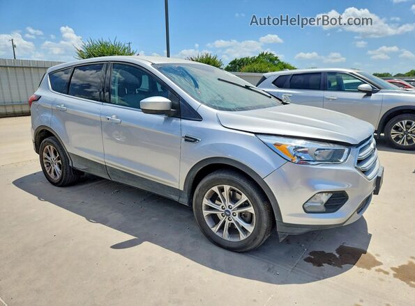 1FMCU9GD2KUB90535 2019 FORD ESCAPE Серебряный Передняя правая четверть