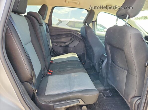 1FMCU9GD2KUB90535 2019 FORD ESCAPE Серебряный Вид задней части салона
