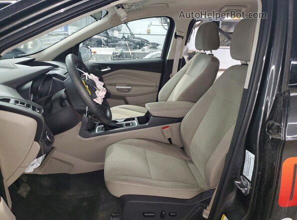 1FMCU9GD3HUA69067 2017 FORD ESCAPE Black Вид салону спереду