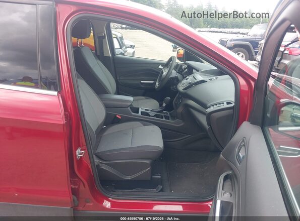 1FMCU9GD3HUB82761 2017 FORD ESCAPE Red Widok wnętrza z przodu