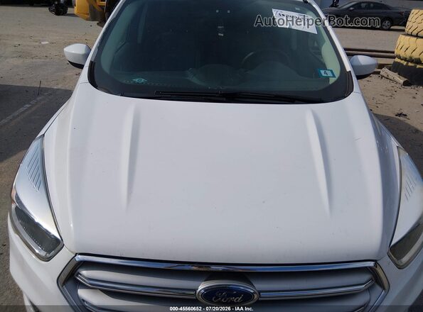 1FMCU9GD3HUC83167 2017 FORD ESCAPE White Вид спереду