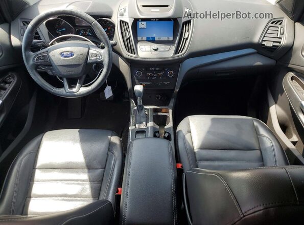 1FMCU9GD3HUD06365 2017 FORD ESCAPE Red Widok deski rozdzielczej