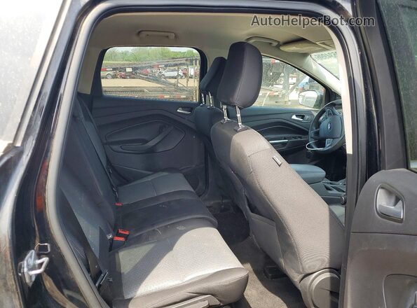 1FMCU9GD3JUA29691 2018 FORD ESCAPE Черный Вид задней части салона