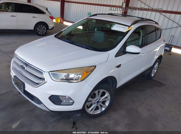 1FMCU9GD3JUA97876 2018 FORD ESCAPE White Przód lewy